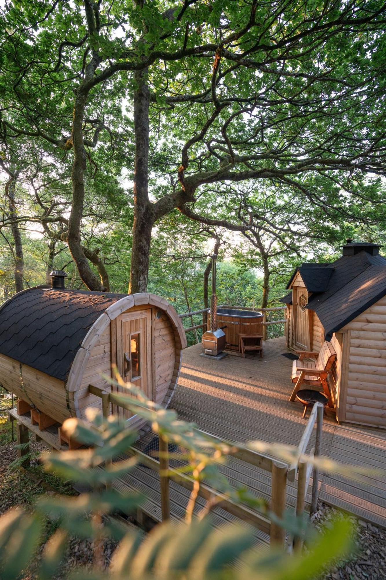 Chestnut Tree House With Hot Tub & Sauna Barmouth Exterior photo